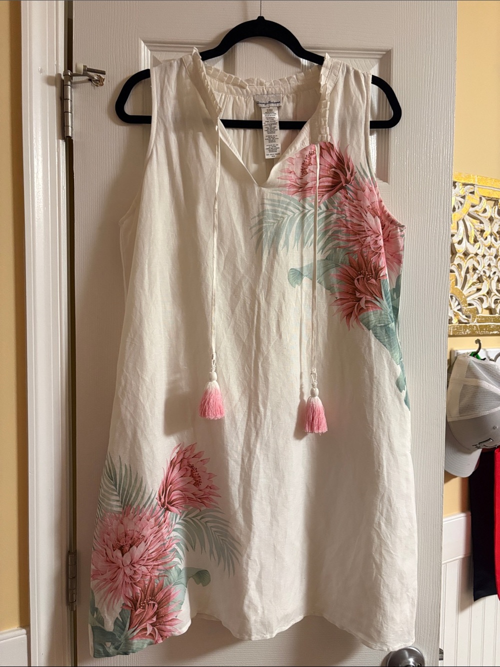 Tommy Bahama White Floral Sleeveless Tassel Dress